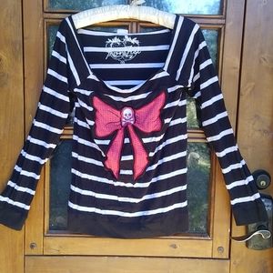 Blk/white stripe long sleeve t